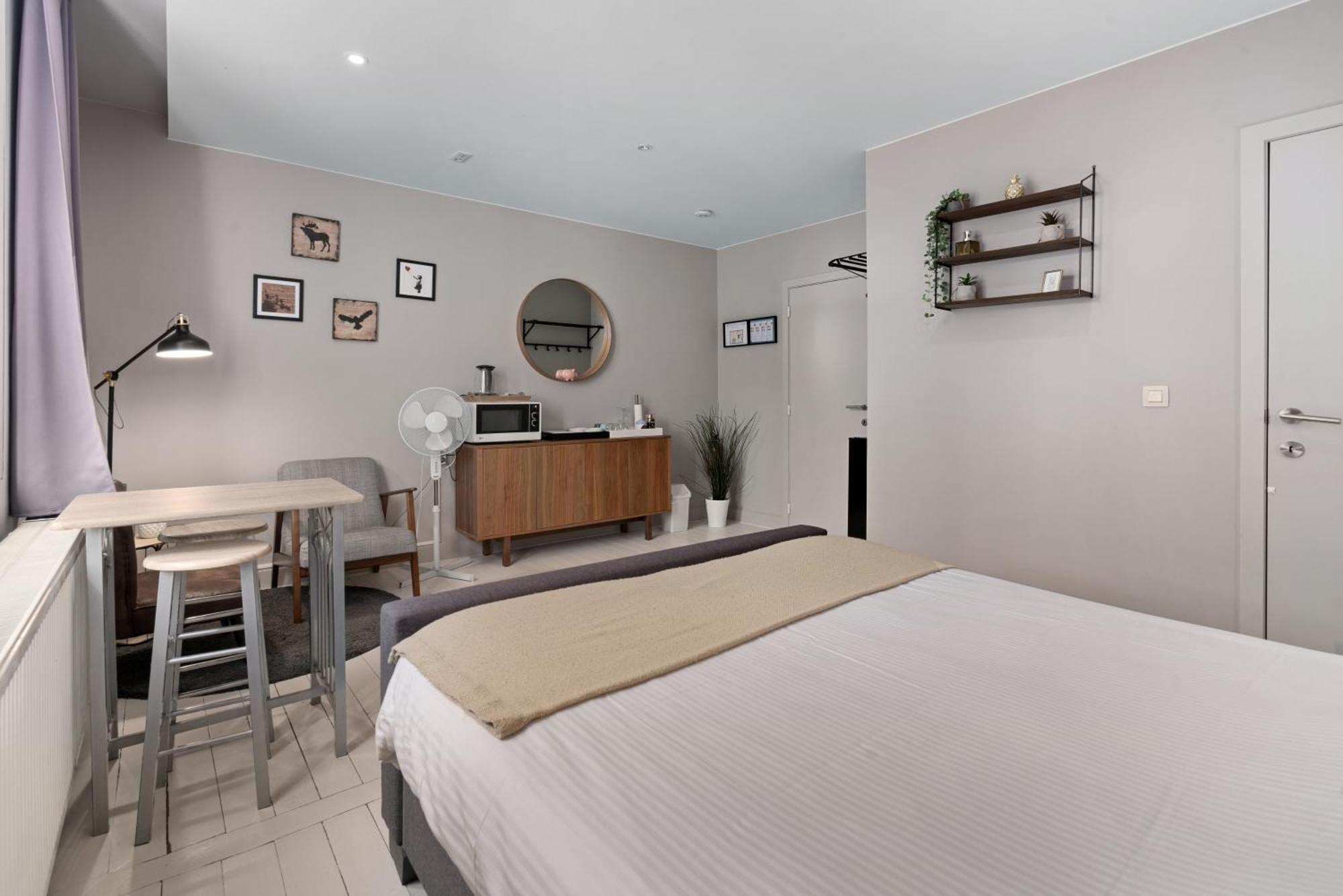 Spacious Guest Suites Near Historic Market - 5 Min Walk Bruges Exterior foto